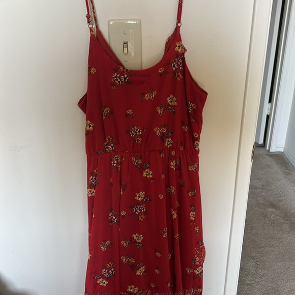 Dress - Picture 2 of 3